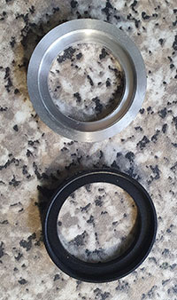 Lens housing